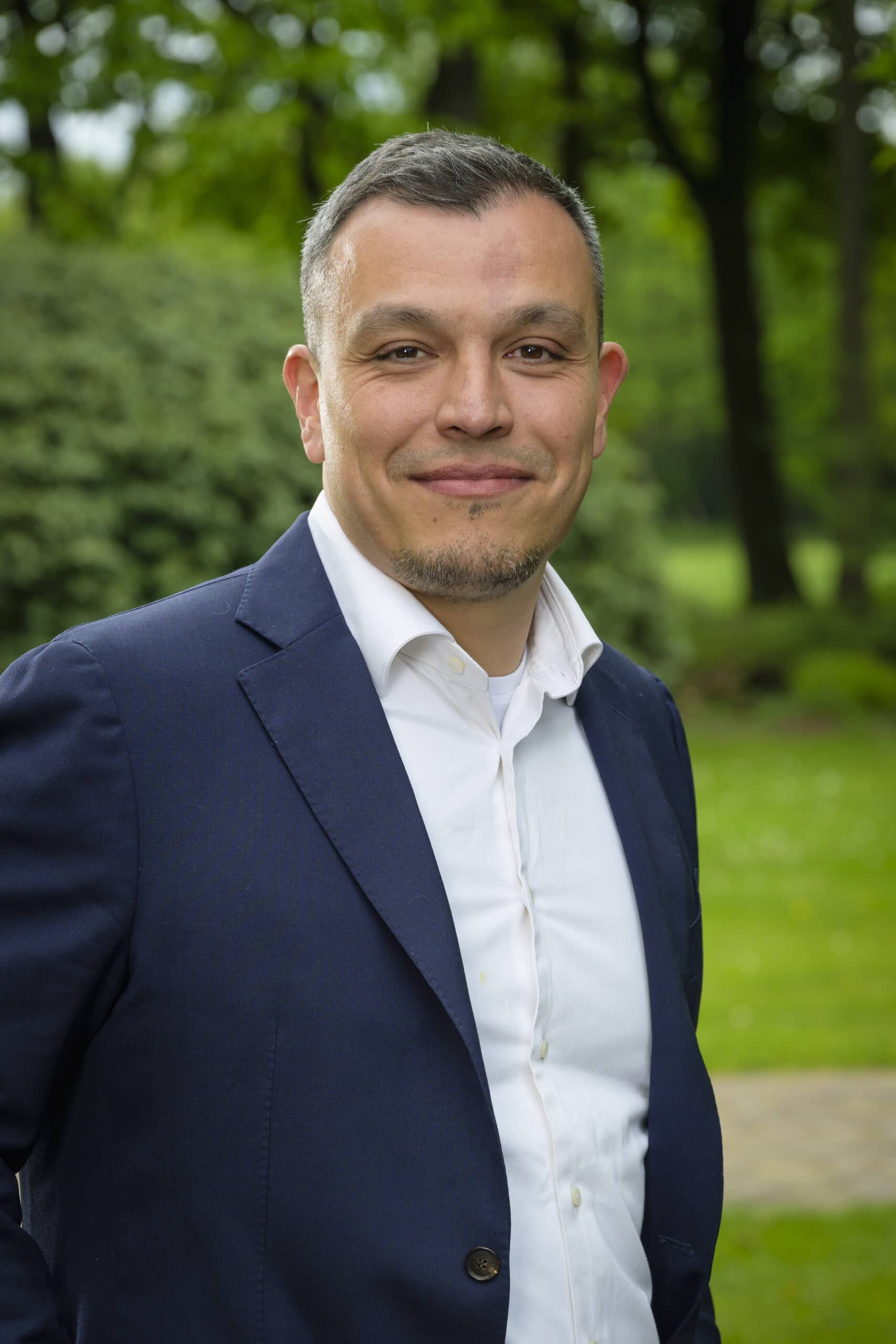 Hamid Meshkini-080525-001